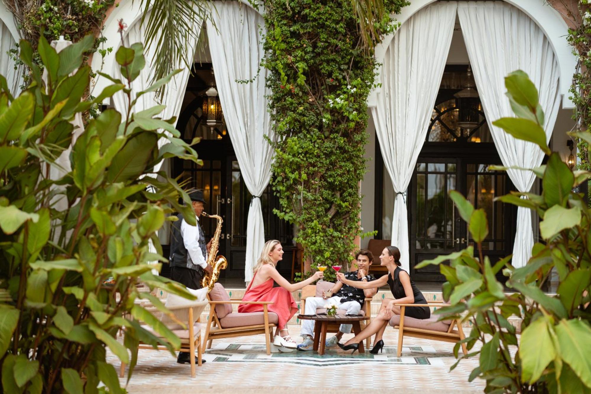 Sofitel Marrakech Palais Imperial & Spa Μαρακές Εξωτερικό φωτογραφία The Hotel's courtyard